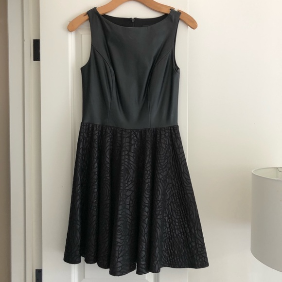 Guess by Marciano Dress - Picture 1 of 3